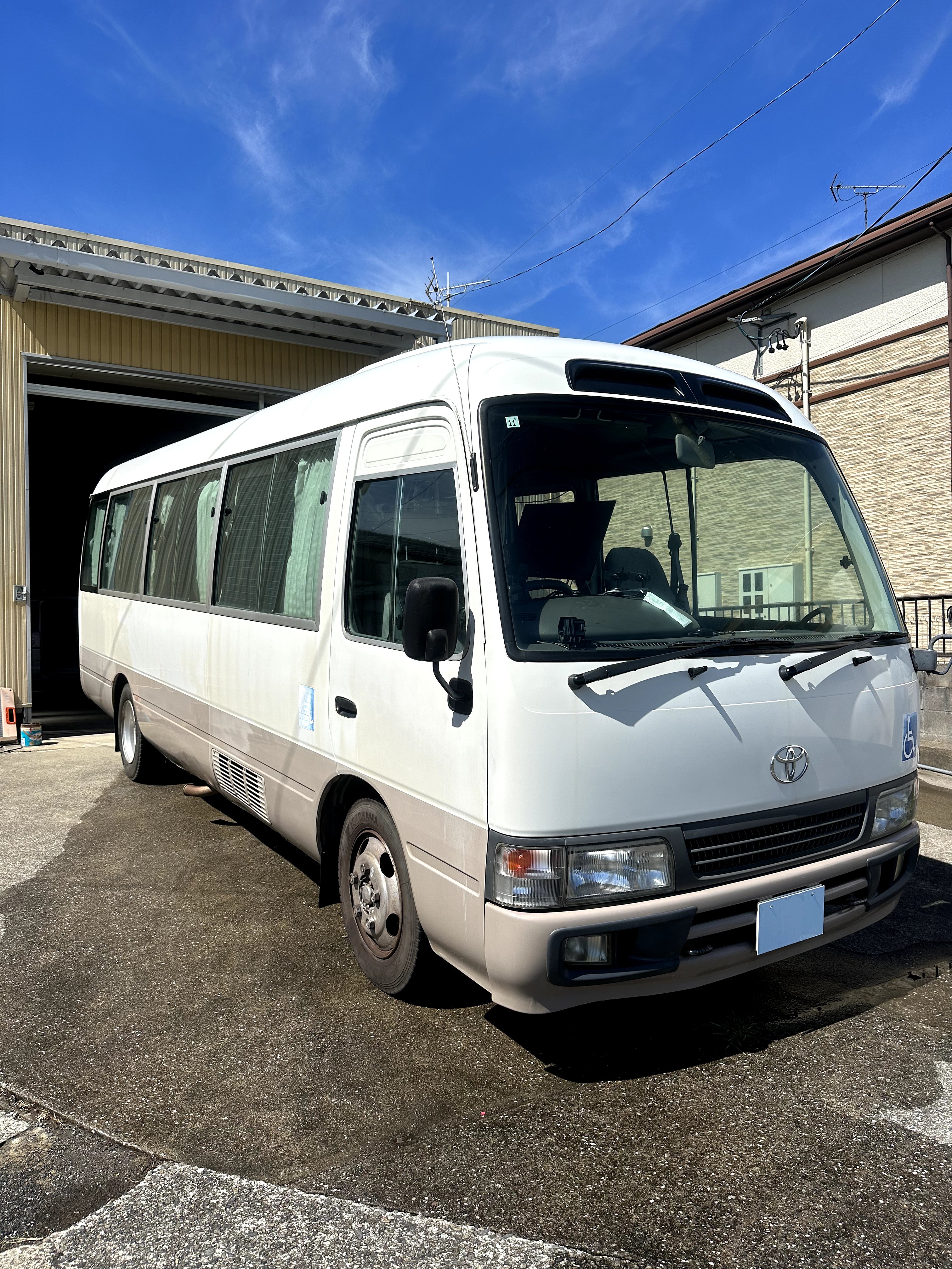 コースター 12Vエアコン ポタ電 施工前 2025.07.27 | 86GARAGE