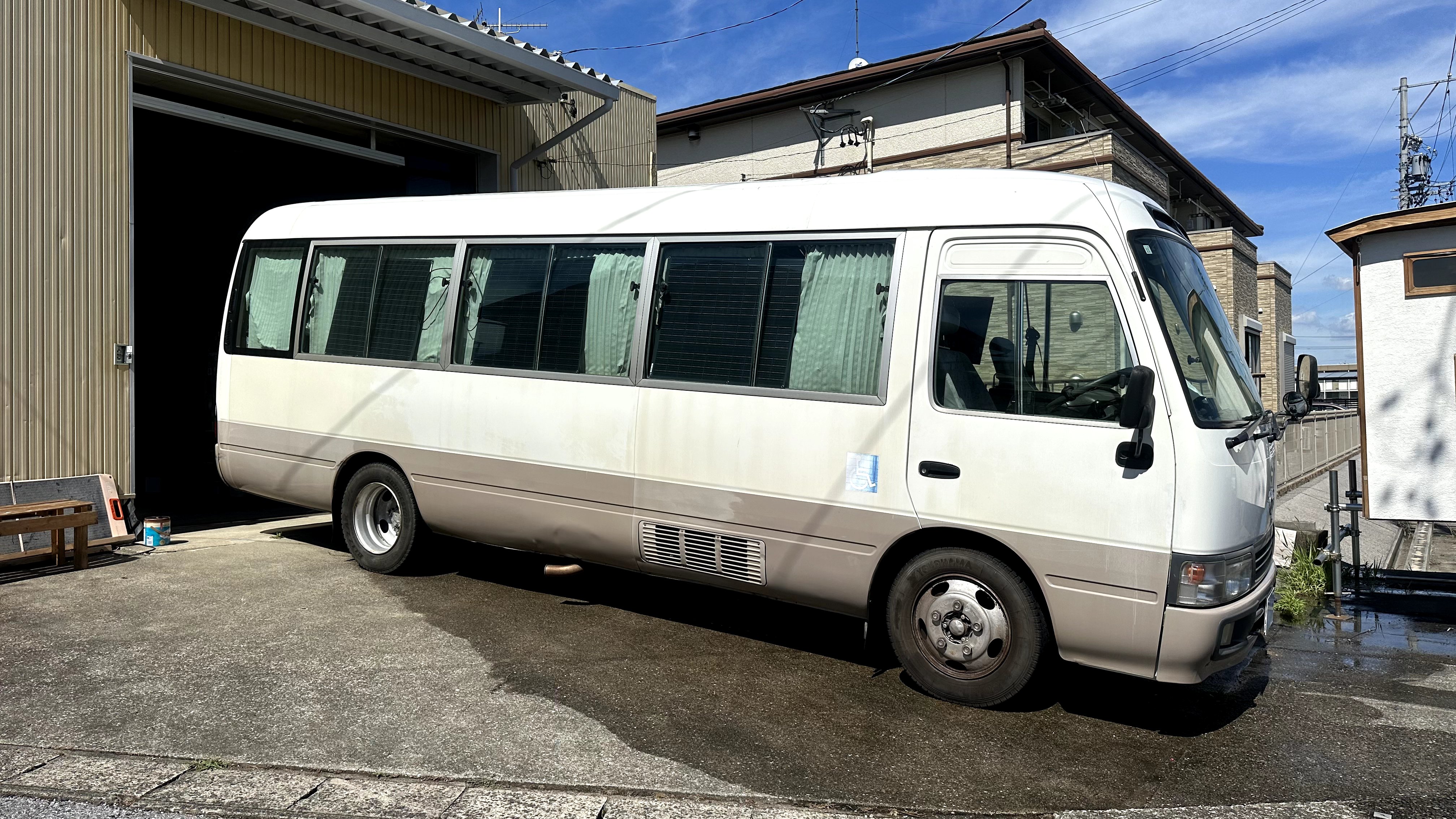 コースター 12Vエアコン ポタ電で稼働 2025.07.27 | 86GARAGE