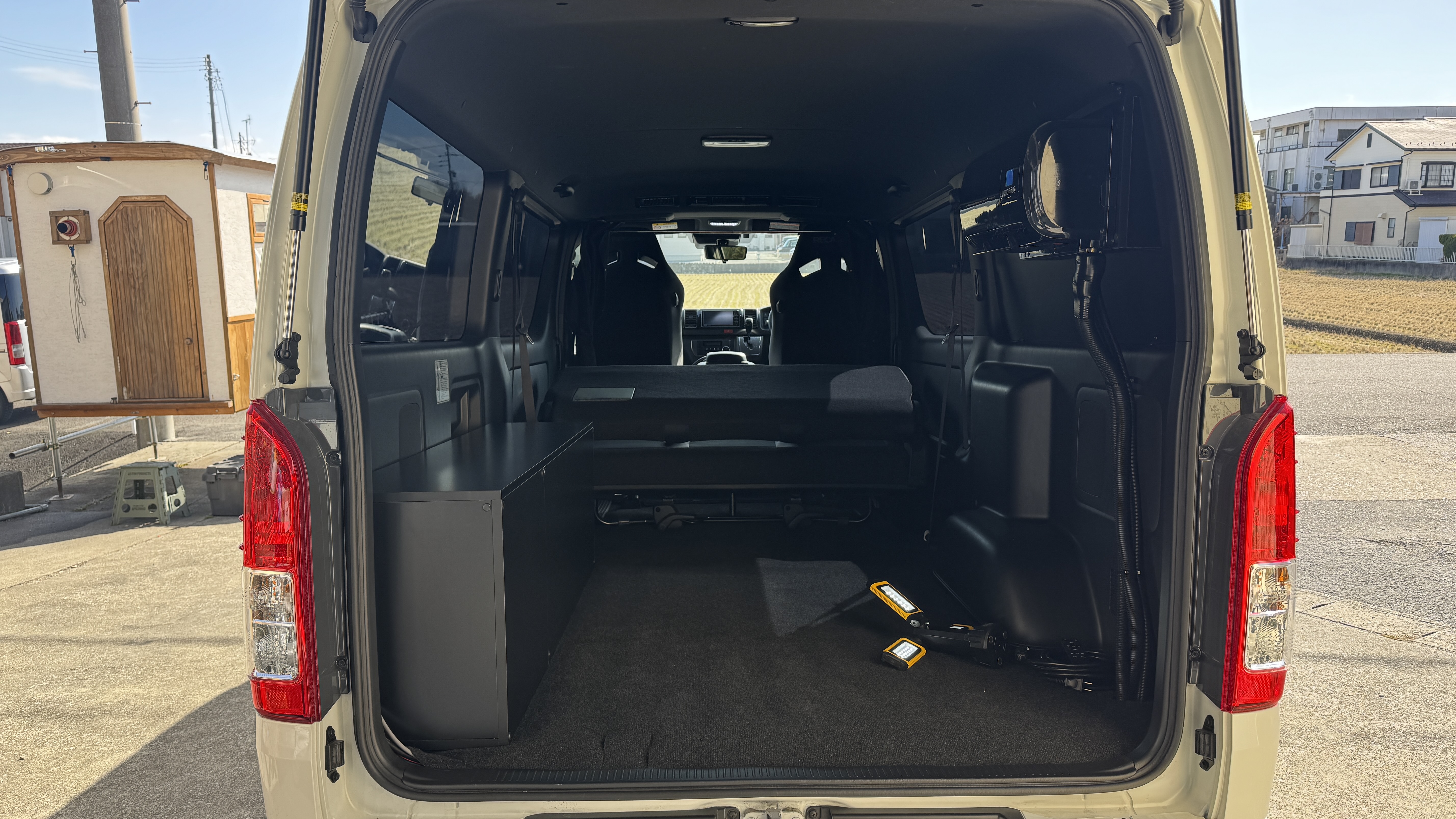 ハイエース 軽バン 12Vエアコン取り付け費用比較3 2026.04.07 | 86GARAGE