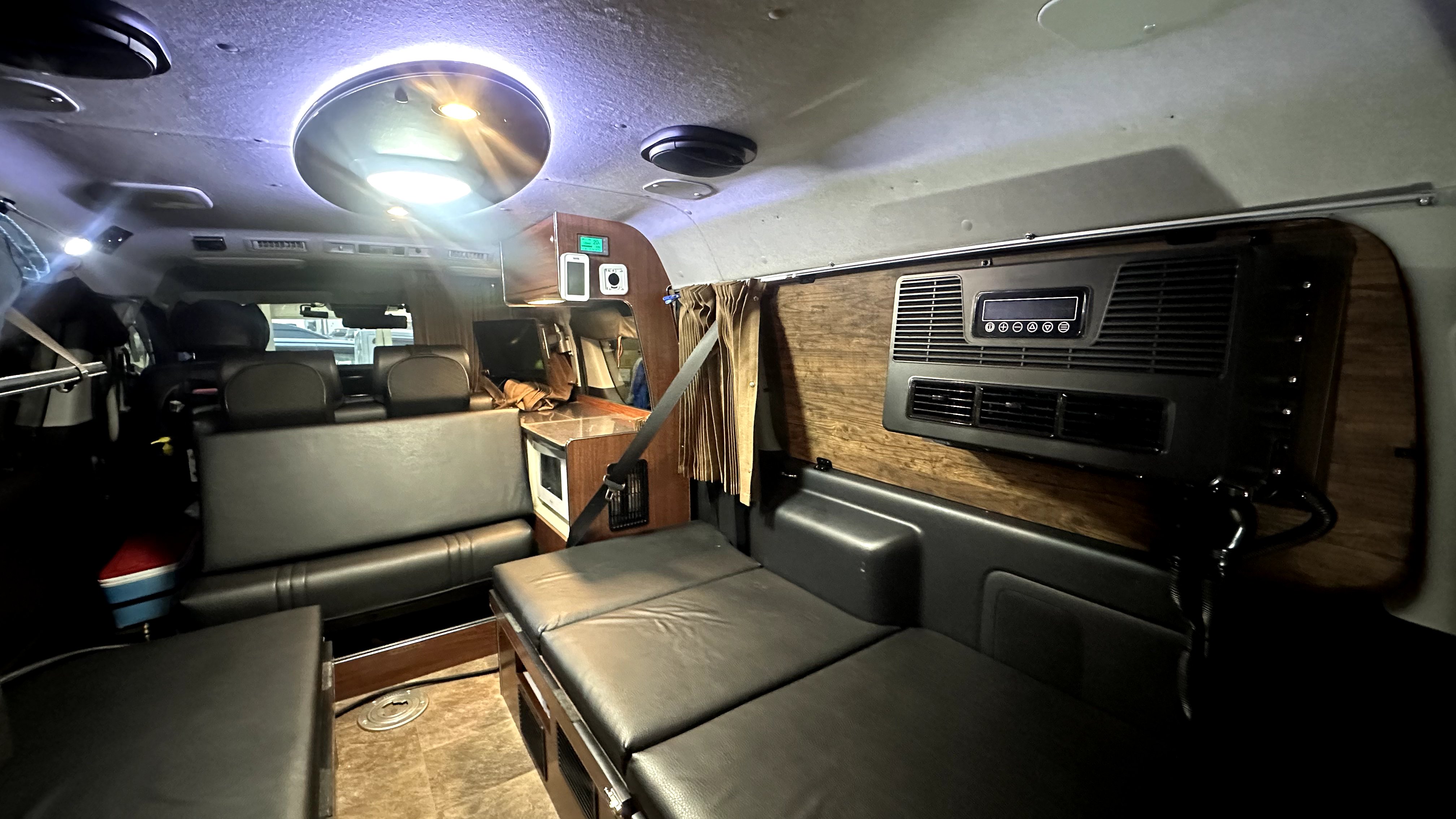 ハイエース 床下収納 12Vエアコン取り付け5 2026.03.27 | 86GARAGE